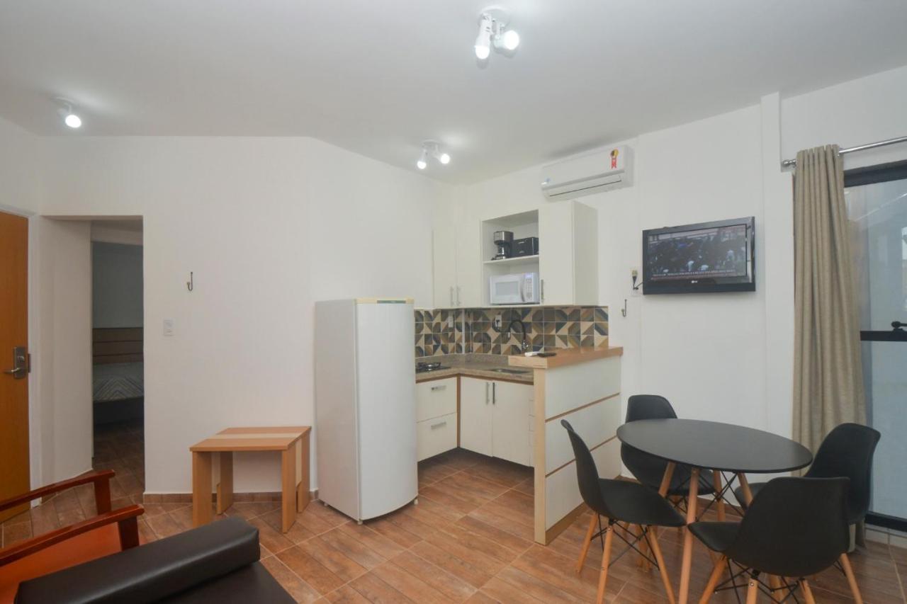 Flat Gonzaga Praia * Santos (Sao Paulo)