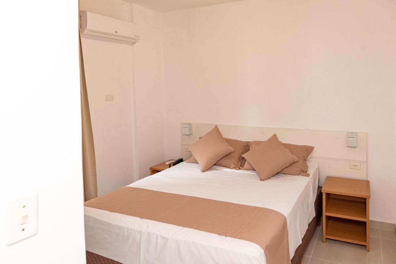 Flat Gonzaga Praia * Santos (Sao Paulo)